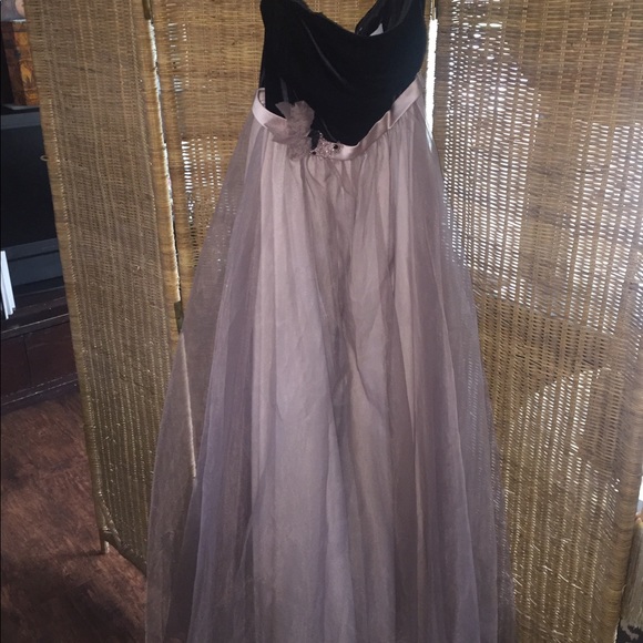 Full Ball Gown/ Prom Dress - Picture 1 of 4